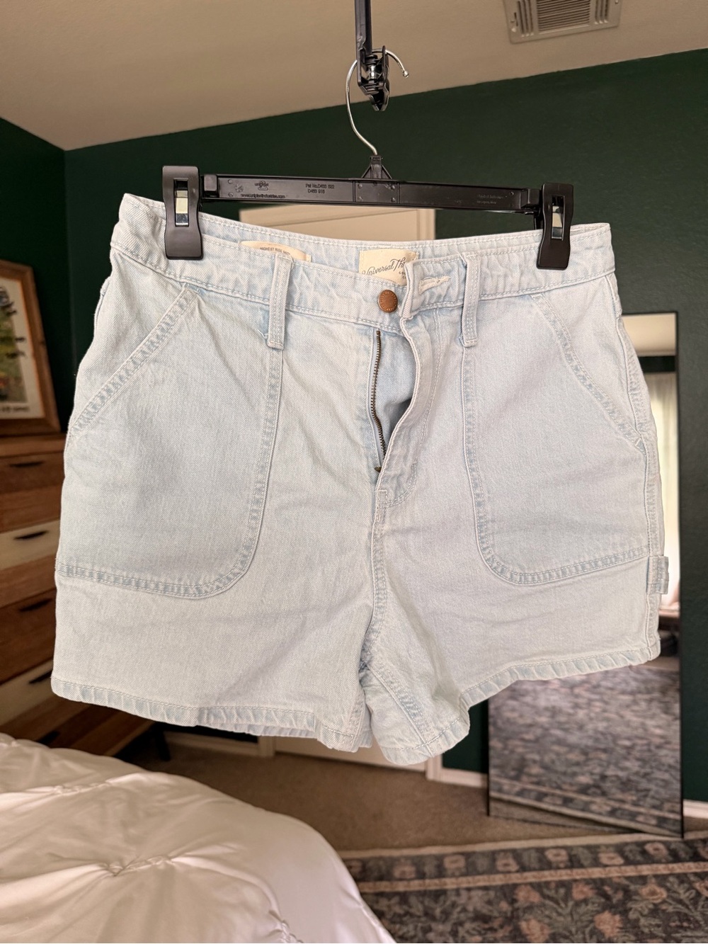 Universal Thread Light Wash Denim Jean Shorts